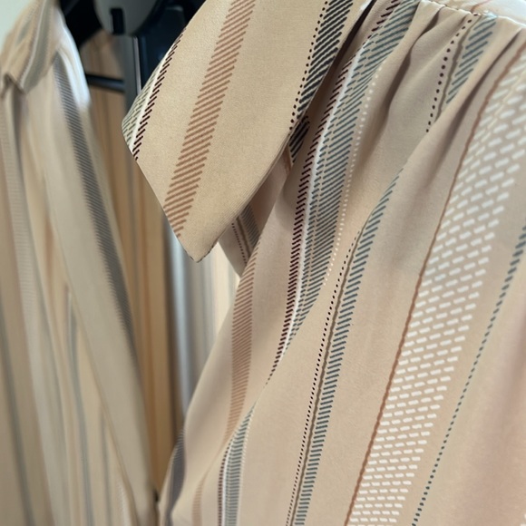 Like new- 3x Addition Elle side slit tunic top *oversized fit* - Picture 9 of 14